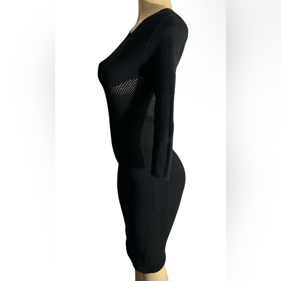 VELVET Graham & Spencer ~ Long Sleeve Body Contour Fitted Black Dress - Picture 3 of 11
